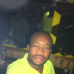 Meet your Posher, Victor